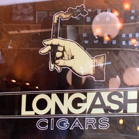 Foto tirada no(a) Long Ash Cigars por Gary S. em 10/5/2019