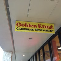 Foto diambil di Golden Krust Caribbean Restaurant oleh Gary S. pada 8/22/2017