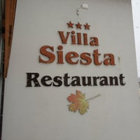 Photo prise au Villa Siesta par Katarina D. le10/29/2012