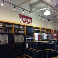 levis outlet dixie mall
