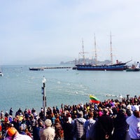 Photo taken at Swimming From Alcatraz by Russ C. on 6/7/2014