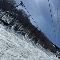 Photo taken at Stowe Mountain Resort by Oscar C. on 4/8/2024