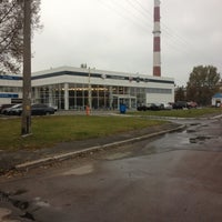 Photo taken at Тюнинг-центр &amp;quot;АвтоЛайф&amp;quot; by Антон К. on 10/4/2012