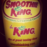 Photo taken at Smoothie King by Diaz A. on 1/10/2013