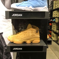 nike store in hcarlotte