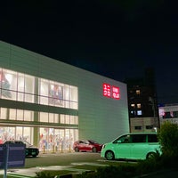 Photo taken at UNIQLO by Vic F. on 9/4/2023