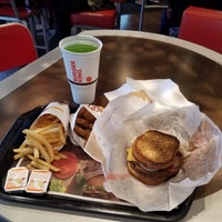 Photo taken at Burger King by Daniel C. on 8/21/2018