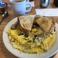 Photo taken at Country Cottage Diner by George C. on 10/21/2022