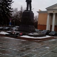 Photo taken at Площадь им. Ленина / Lenina square by Олег А. on 11/30/2013