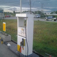รูปภาพถ่ายที่ Shell โดย Ahmad B. เมื่อ 11/7/2012