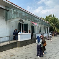 Photo taken at Museum Sejarah Jakarta (Museum Fatahillah) by Tri N. on 8/21/2022