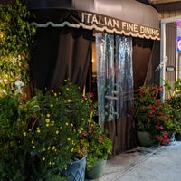 4/21/2018 tarihinde Dave C.ziyaretçi tarafından Baci Italian Restaurant'de çekilen fotoğraf