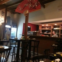 Photo taken at Kaza Temaki Bar &amp; Japanese Food by Phylipe A. on 11/1/2012