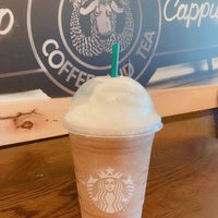 Photo taken at Starbucks by Pink P. on 9/10/2019