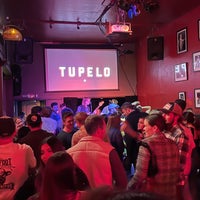 Foto tirada no(a) Tupelo por Dipesh G. em 4/17/2022