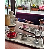 Das Foto wurde bei Naquesh Cafe&amp;amp;Butik İstanbul von Seher B. am 5/23/2015 aufgenommen