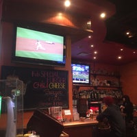 2/3/2017 tarihinde johnny_kimiziyaretçi tarafından Legends Sports Bar &amp;amp; Grill'de çekilen fotoğraf