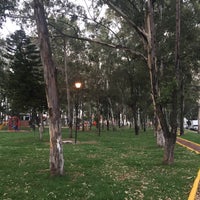 Photo taken at Parque Triángulo by Anai V. on 5/8/2017