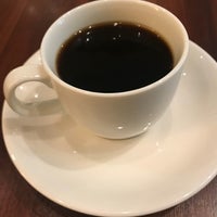 Photo taken at Doutor Coffee Shop by Tsutomu S. on 10/24/2017