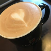 Photo taken at Gloria Jean&amp;#39;s Coffees by Tsutomu S. on 2/2/2018