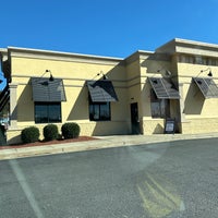 Photo taken at Zaxby&amp;#39;s Chicken Fingers &amp;amp; Buffalo Wings by Shawn M. on 1/17/2024