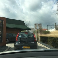 Photo prise au McDonald&amp;#39;s par Alexander V. le4/8/2016