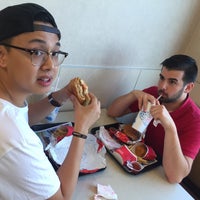 Photo taken at Wendy’s by Jeremiah P. on 8/27/2016
