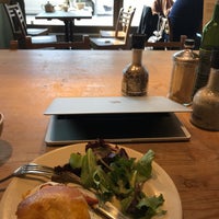 Photo taken at Le Pain Quotidien by Max L. on 11/15/2019