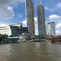 Photo taken at Wat Suwan Cross River Ferry Pier by Tony on 11/8/2018