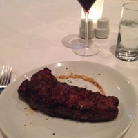 Photo taken at Fleming&amp;#39;s Prime Steakhouse &amp;amp; Wine Bar by Aaron W. on 8/5/2016