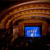 11/5/2023 tarihinde Melinda R.ziyaretçi tarafından Auditorium Theatre'de çekilen fotoğraf