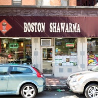 Das Foto wurde bei Boston Shawarma von Boston Shawarma am 9/1/2017 aufgenommen