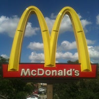 Photo taken at McDonald&amp;#39;s by SB I. on 11/2/2012