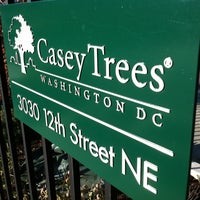 รูปภาพถ่ายที่ Casey Trees โดย Timothy E. เมื่อ 10/16/2012