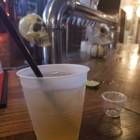 Foto tirada no(a) The Dugout Bar por Savannah A. em 10/11/2018