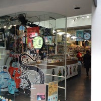 รูปภาพถ่ายที่ Sausalito Ferry Co Gift Store โดย Dulce Helena Melchiori N. เมื่อ 12/21/2012