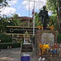 Photo taken at วังกรมหลวงชุมพรเขตอุดมศักดิ์ by T A N G M O .. on 4/22/2018