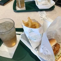 Photo taken at MOS Burger by たく(しまちゃん) on 3/14/2020