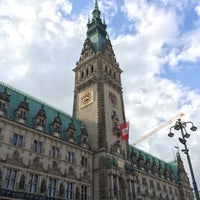 Photo taken at Hamburger Rathaus by Ayhan A. on 9/25/2015