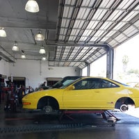 Photo taken at Discount Tire by Rhandy F. on 8/23/2014