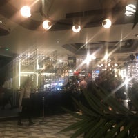 Photo taken at Henry&amp;#39;s Cafe Bar by Elif737 on 11/29/2018
