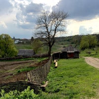 Photo taken at Конюшня «Ясная поляна» by Ir F. on 5/6/2016