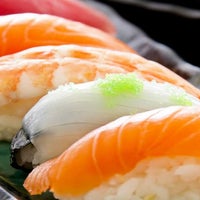 1/14/2017 tarihinde Sushi Confidentialziyaretçi tarafından Sushi Confidential'de çekilen fotoğraf