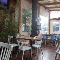 Foto tomada en Café - Pastelería Holzer Coyhaique  por PS el 1/4/2024