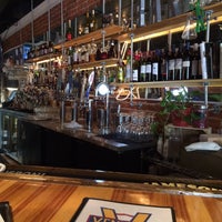 4/20/2015 tarihinde Fern W.ziyaretçi tarafından Venture Kitchen &amp;amp; Bar'de çekilen fotoğraf
