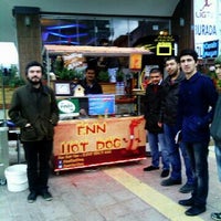 รูปภาพถ่ายที่ Enn Hot Dog โดย Asil D. เมื่อ 12/4/2012