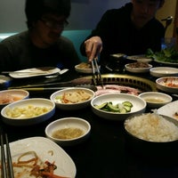 Foto scattata a Beque Korean Grill da Jon C. il 5/20/2017