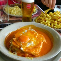 Photo prise au Taberna Belga par Claudia F. le3/25/2013