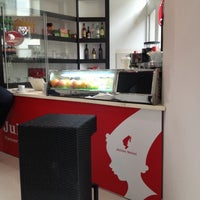 Photo taken at Coffee Point &amp;quot;Julius Meinl&amp;quot; by Tako M. on 11/9/2012