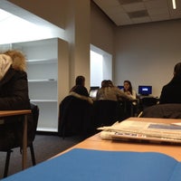 Photo taken at Inseec salle de lecture by Maxime M. on 1/21/2013